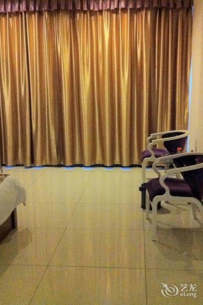 Guoxing Business Hotel Чжаоцин Екстер'єр фото